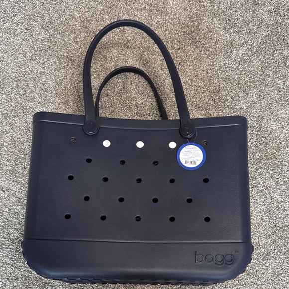 BOGG BAG with BOGG Brrr insert and Cup Caddy - Picture 2 of 10